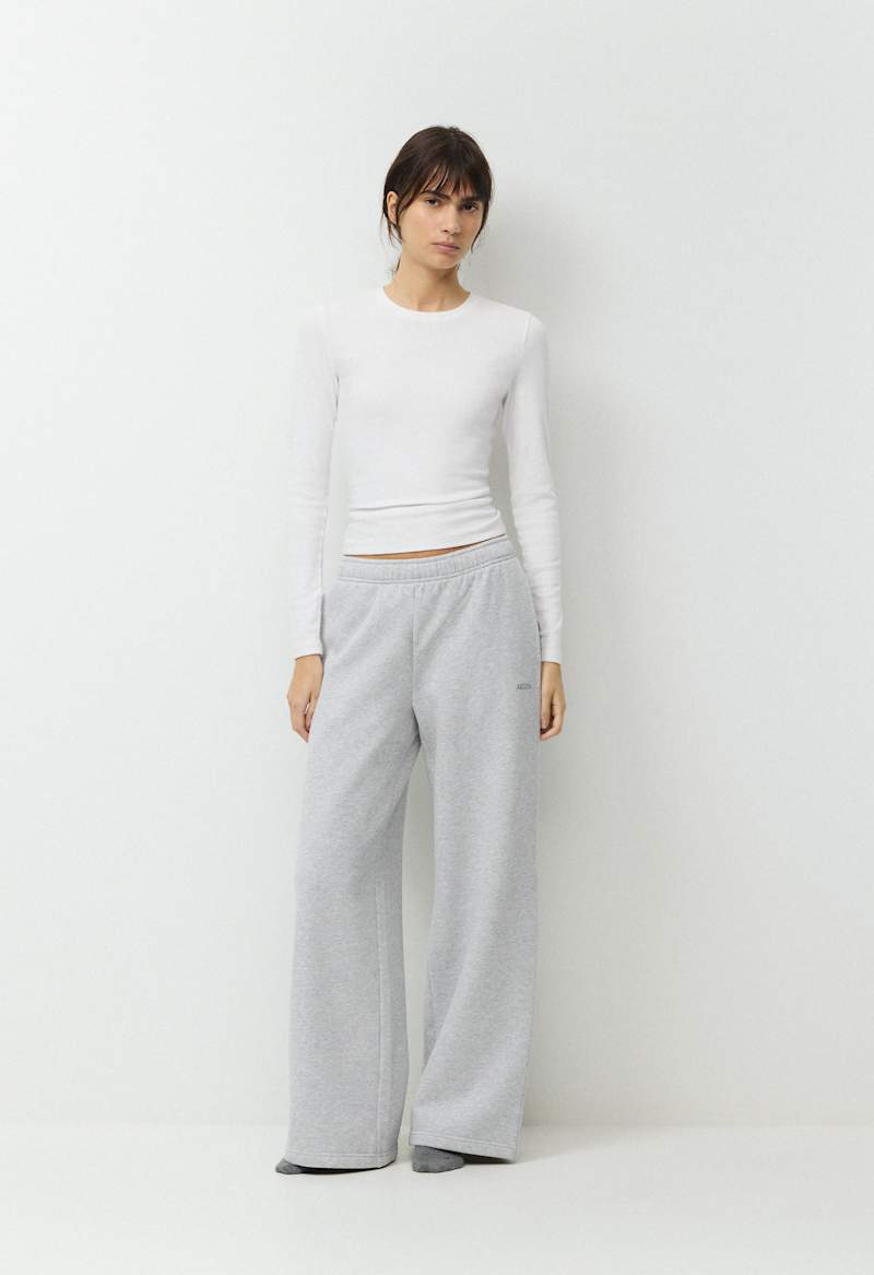 Cozy Sweatfleece Mega Wide Sweatpant by Aritzia