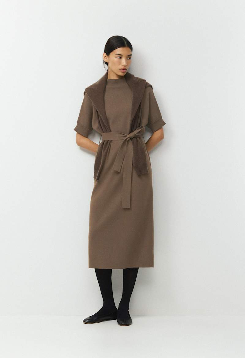 Plaza Dress - Wonder Yarn by Aritzia