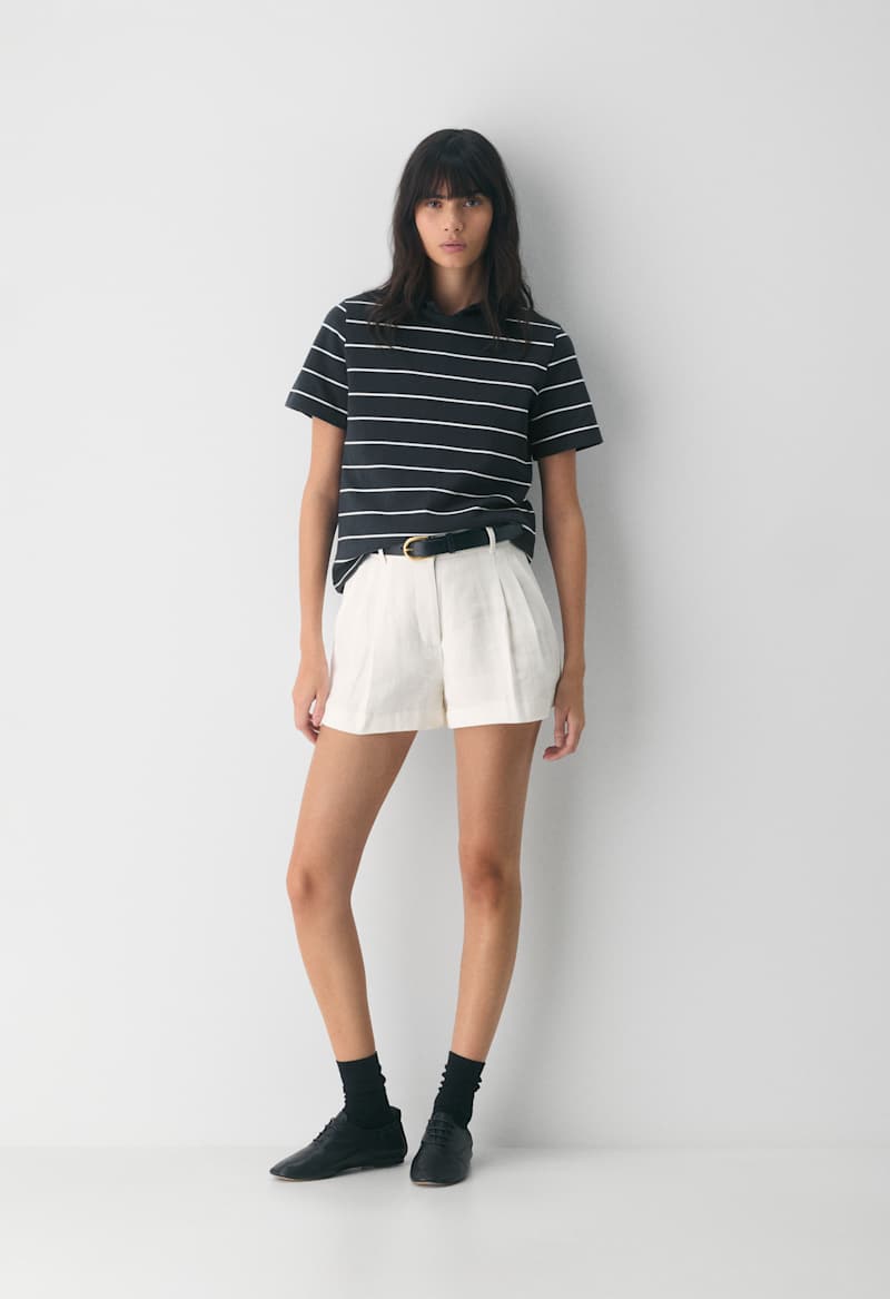 The Effortless Short™ Mini - PowerLinen™ by Aritzia