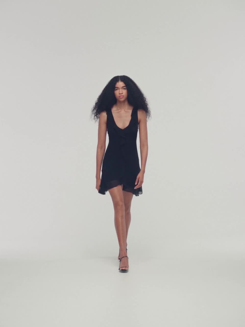 COPPER FIT FRONT-ZIPPER BLACK BRA SIZE XS  Mini tube dress, Fashion  trends, Clothes design